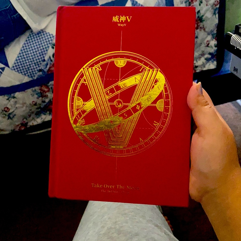 NCT WAYV Take over the moon album